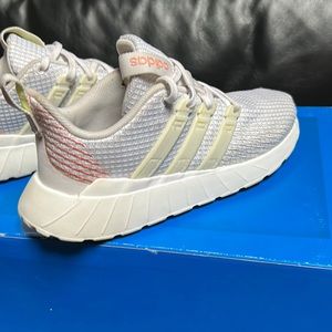 Adidas white size 2 us